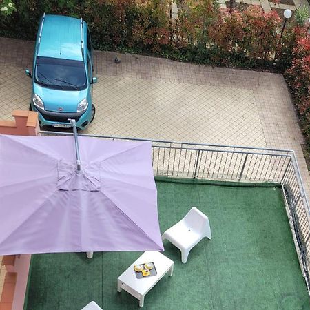 Hotel Villa Elisa Rimini Buitenkant foto