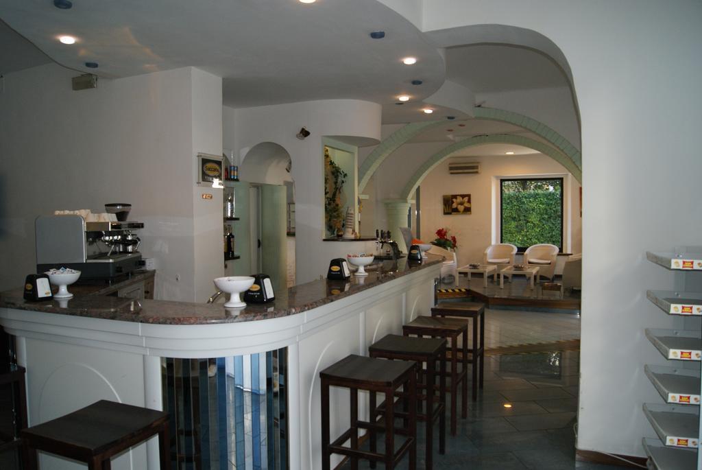 Hotel Villa Elisa Rimini Buitenkant foto